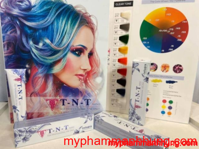 Màu nhuộm trực tiếp TNT Nano Plus: TNT Nano Plus là một lựa chọn tuyệt vời cho những ai muốn có tóc đẹp và bắt mắt. Với công thức trực tiếp, màu nhuộm này thật đơn giản và dễ dàng để sử dụng. Đặc biệt, công nghệ nano giúp duy trì màu sắc lâu hơn và chống tình trạng phai màu.