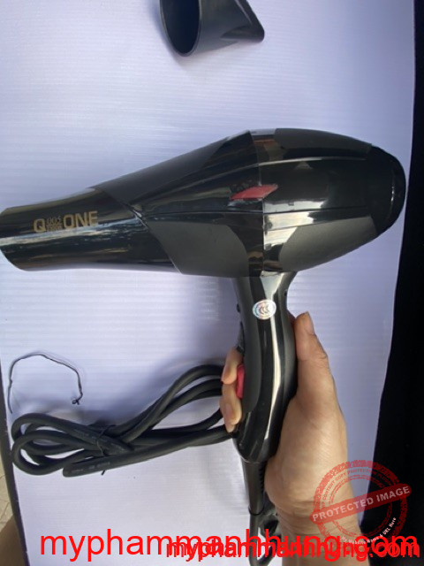 Máy sấy tóc Q-one 005 Máy sấy tóc Q-one 005