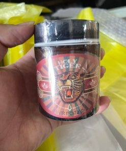 Sáp vuốt giữ nếp cứng Holy Tiger Pomade Strong Hold 100ml